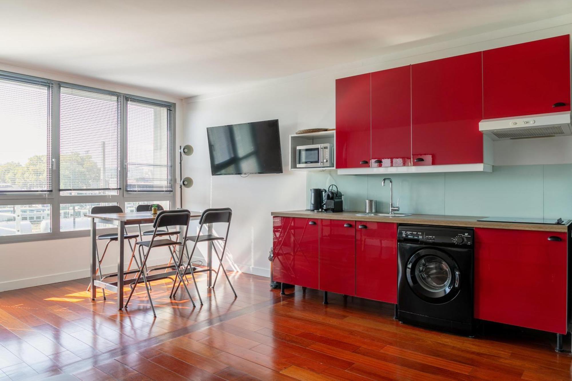 Bel Appartement F2 42 M2 Иври сюр Сен Екстериор снимка
